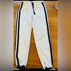 Zara Sport - size 26